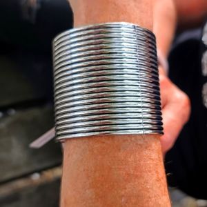 Multi layers bracelet